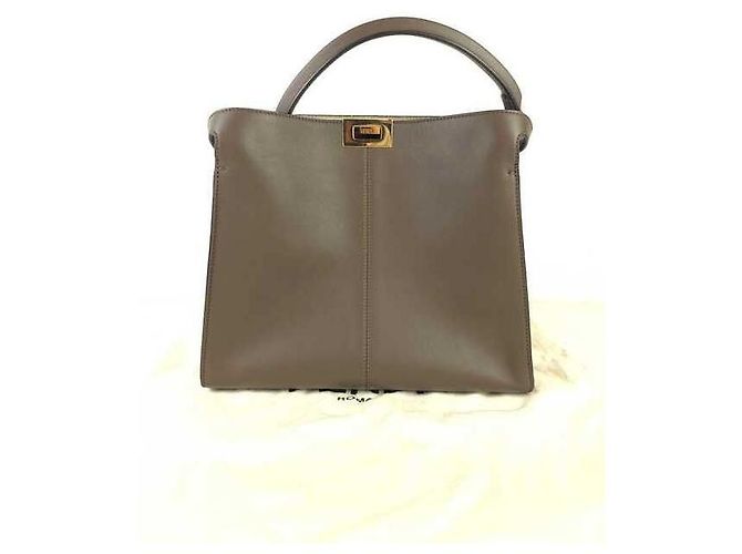 Fendi Peekaboo Light Tote Schultertasche - Ansicht 8