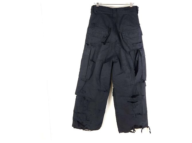 Balenciaga Distressed Large Cargo Pants Black - view 3