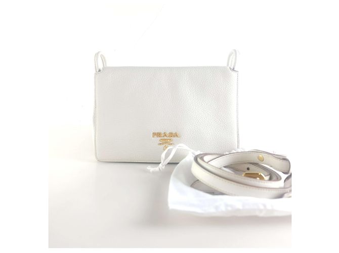 Prada Borsa a tracolla rimpicciolita in vitello daino Argento - vista 7