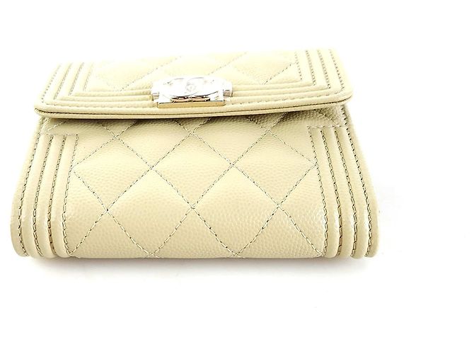 Chanel Boy Caviar Klappgeldbörse Golden - Ansicht 4