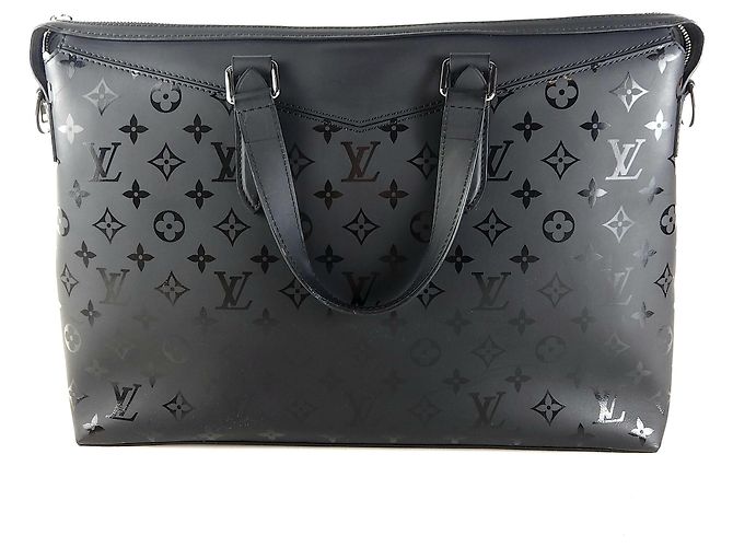 Louis Vuitton Borsa tote Monogram Illusion con tracolla Nero - vista 3