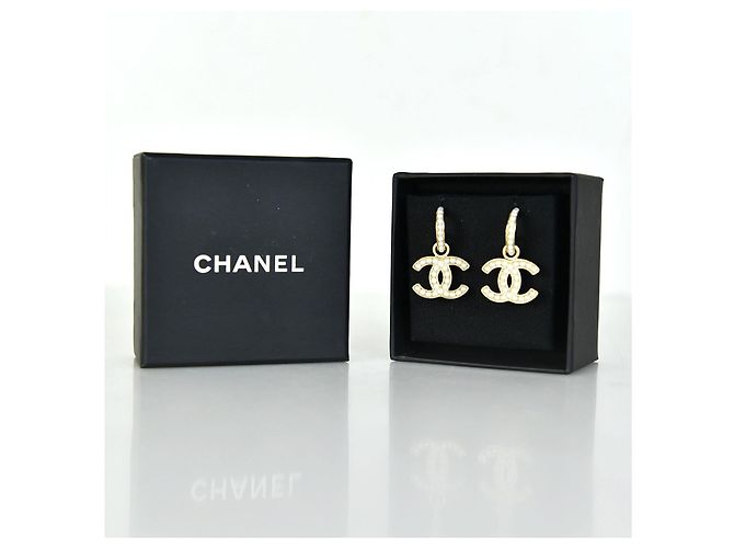 Chanel Perlen-Tropfenohrringe - Ansicht 5