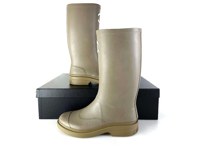 Chanel Gummistiefel Golden - Ansicht 2