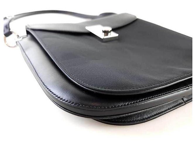 Prada Borsa a Spalla Maguire con Patta Nero - vista 5
