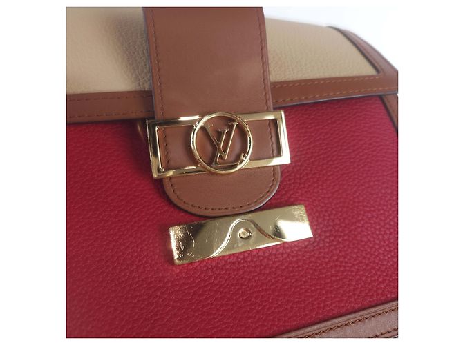 Louis Vuitton Borsa a Spalla Dauphine Rosso - vista 2