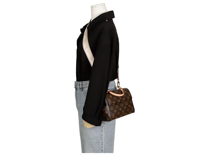 Louis Vuitton Borsa a spalla mini Cluny Marrone - vista 10
