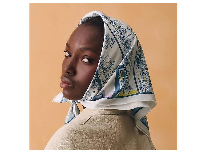 Hermès Foulard Quadrato in Seta per Donne - vista 3