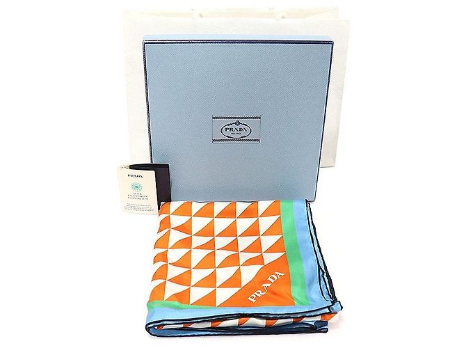 Prada Foulard quadrato in twill di seta stampato multicolore - vista 2