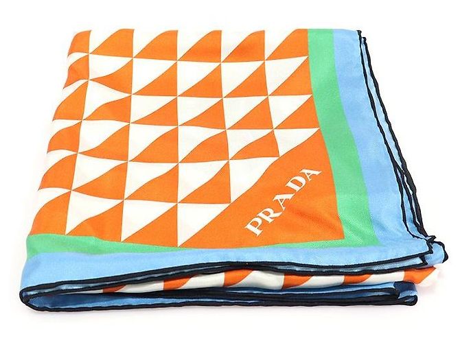 Prada Foulard quadrato in twill di seta stampato multicolore - vista 3