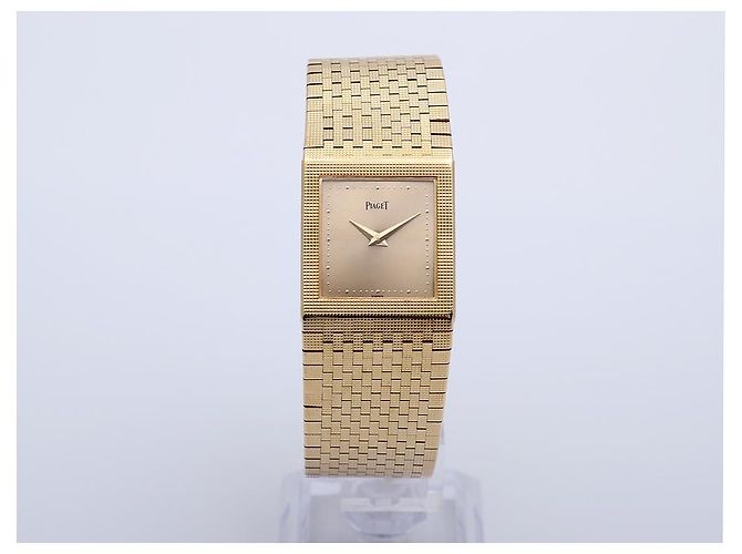Piaget Men's Gold Bracelet Vintage Watch Medium - view 3