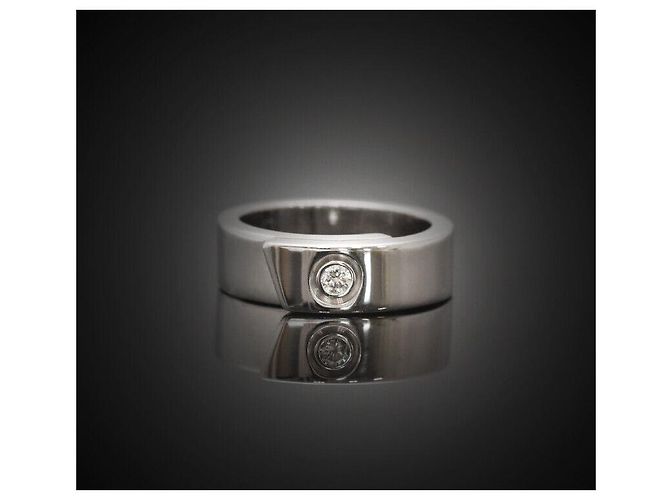 Cartier Dimensione del diamante in oro bianco per anniversario - vista 4