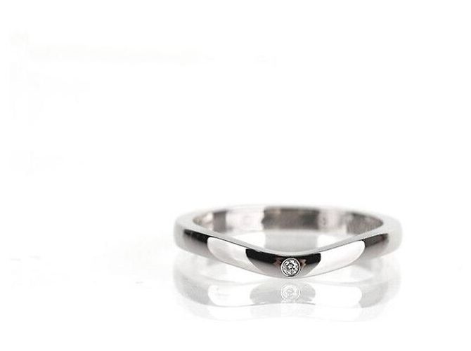 Cartier Ballerina-Ehering aus Platin mit Diamant, Größe Silber - Ansicht 4