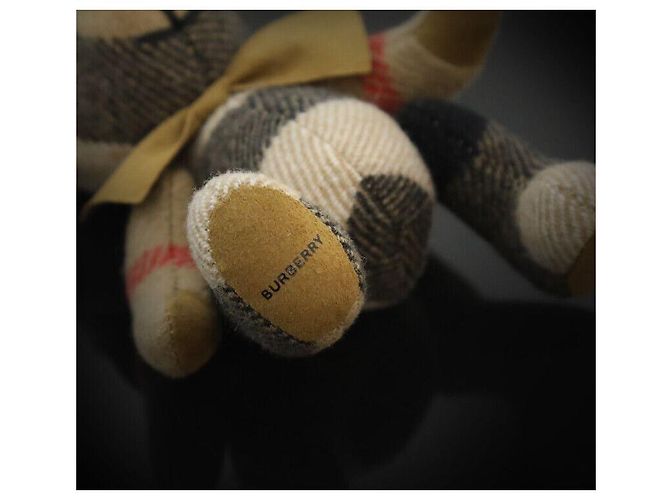Burberry Schlüsselanhänger Charm Thomas Bär mit Fliege - Ansicht 6