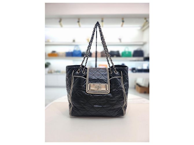 Chanel Borsa a Spalla East West Accordion Nero - vista 8