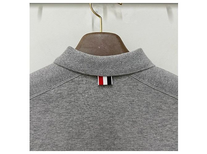 Thom Browne Polo aus Baumwoll-Piqué mit Detail in Hellgrau Braun - Ansicht 19