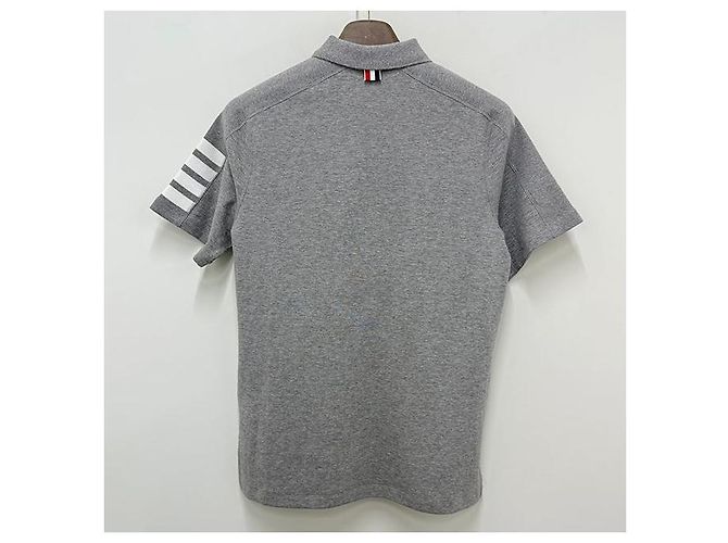 Thom Browne Polo aus Baumwoll-Piqué mit Detail in Hellgrau Braun - Ansicht 2