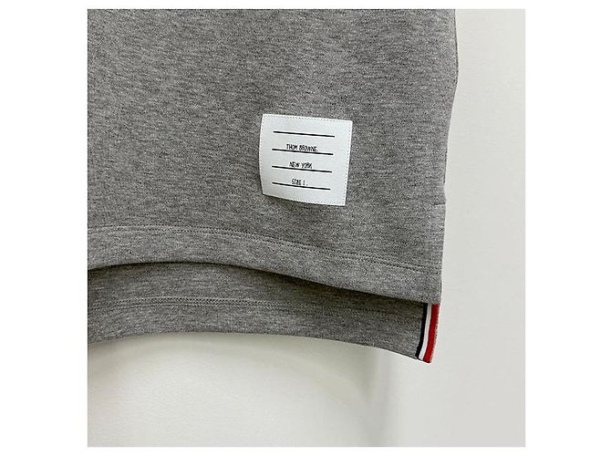 Thom Browne Polo aus Baumwoll-Piqué mit Detail in Hellgrau Braun - Ansicht 6