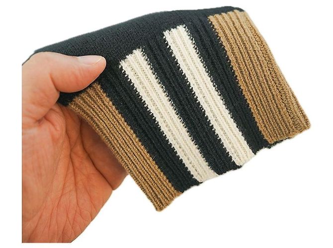 Burberry Langarm-Pullover aus Kaschmirwolle in Schwarz aus hochwertigem Material - Ansicht 5