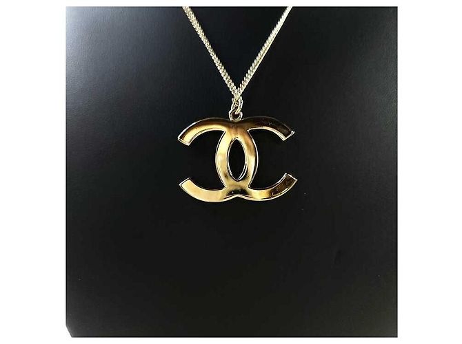 Chanel Collana Pendente CC in Cristallo Nero - vista 5