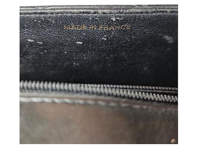Chanel Borsa a spalla in vernice nera con trapuntatura e catena Nero - vista 10