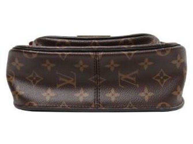 Louis Vuitton Monogram Pache Shoulder Bag Multiple colors - view 4