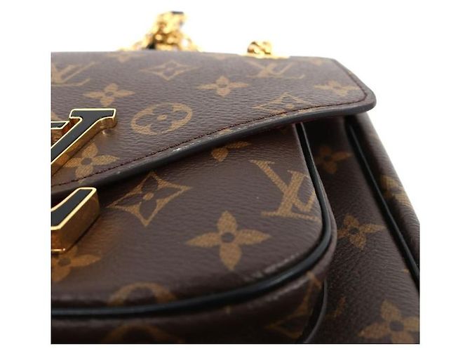 Louis Vuitton Monogram Pache Shoulder Bag Multiple colors - view 7