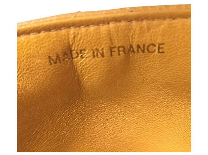 Chanel Borsa a tracolla in caviar giallo trapuntato con catena - vista 6