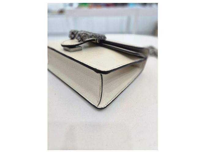 Gucci Mini borsa a spalla in pelle avorio Dionysus con cristalli Bianco - vista 17