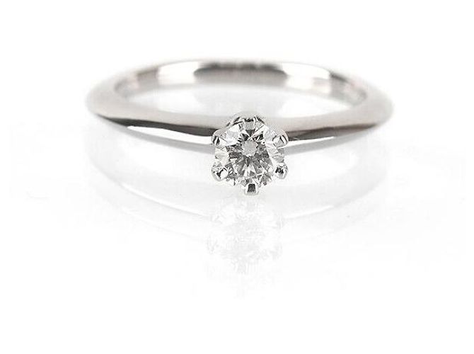 Tiffany & Co Setting Wedding Ring Platinum Diamond Size Silvery - view 4