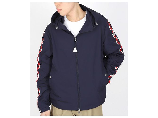 Moncler Hooded Jacket Black - view 4