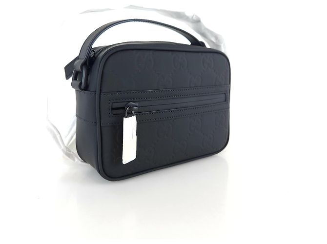 Gucci GG Umhängetasche aus Leder mit Gummieffekt Schwarz - Ansicht 2