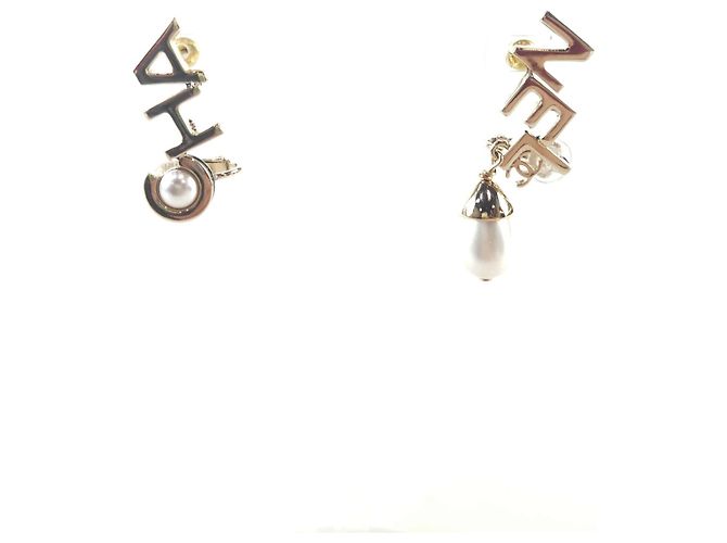 Chanel Orecchino con logo in lettering - vista 2
