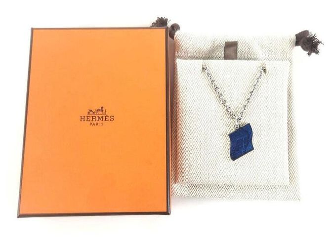 Hermès Collar con Colgante de Encanto Negro - vista 7