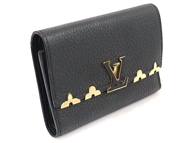 Louis Vuitton Billetera Compacta Capucines de Cuero Taurillon Negro - vista 3