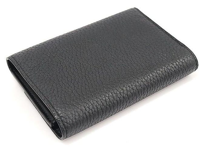 Louis Vuitton Billetera Compacta Capucines de Cuero Taurillon Negro - vista 5