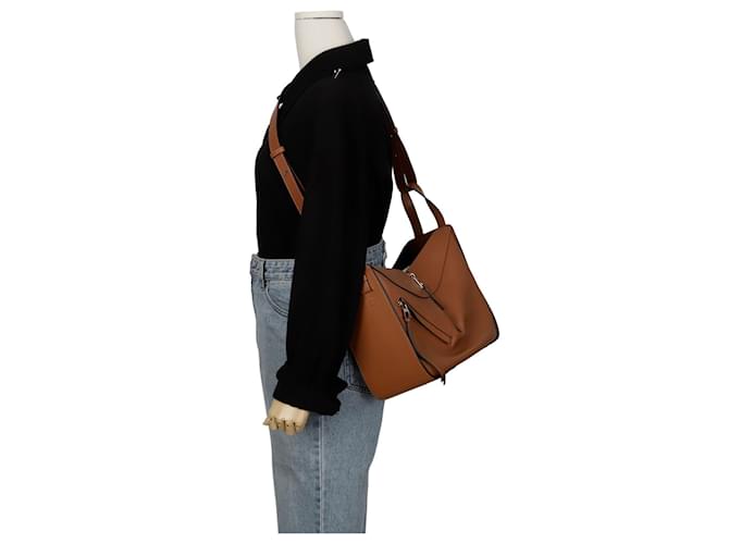 Loewe Borsa a Spalla Hammock Small Tote Marrone - vista 13