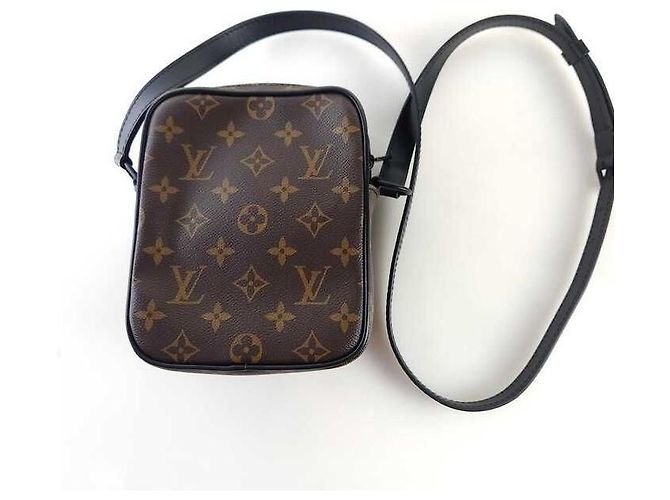 Louis Vuitton Borsa a tracolla portafoglio Monogram Christopher - vista 3