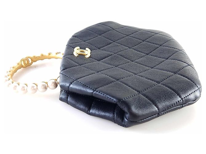 Chanel Tote Bag mit Perlenhenkel Schwarz - Ansicht 2