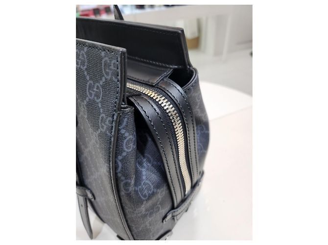 Gucci Tote Bag mit schwarzem Schnallendetail - Ansicht 20