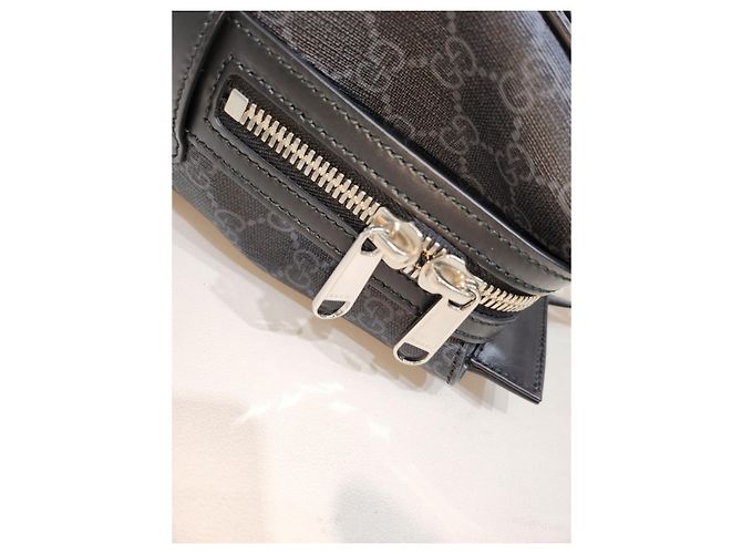 Gucci Tote Bag mit schwarzem Schnallendetail - Ansicht 21