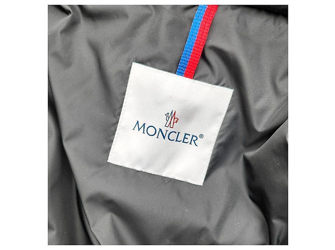 Moncler Veste rembourrée Cluny Down - vue 6