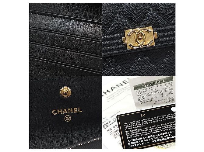 Chanel Cartera Boy de Caviar Negro y Oro - vista 7