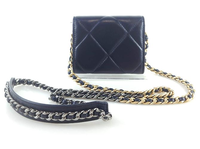 Chanel 19 Chanel Borsa a tracolla WOC con catena Nero - vista 3