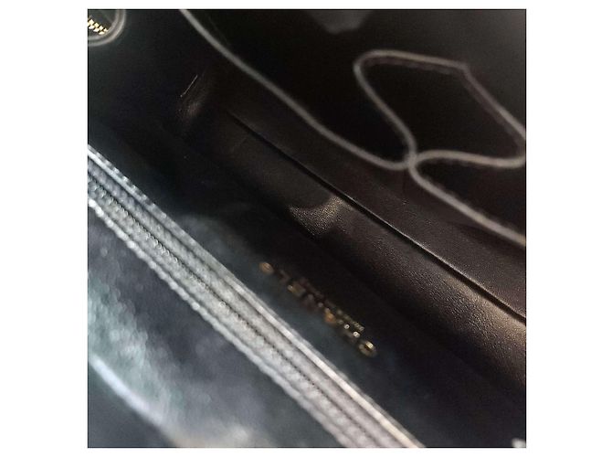 Chanel Borsa a Spalla con Patta Chevron Nero - vista 7