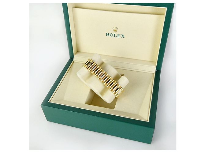 Rolex Orologio in oro con data e giorno D'oro - vista 4