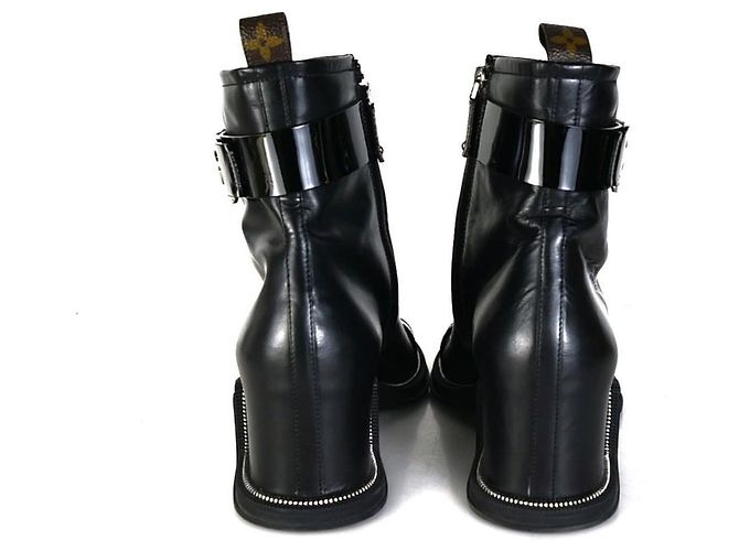 Louis Vuitton Stivaletti Moonlight Nero - vista 3