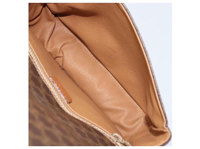 Céline Borsa a Spalla in Tela Macadam CELINE PVC Marrone Oro Auth bs33903 D'oro - vista 10