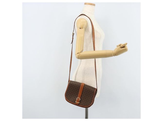 Céline Borsa a Spalla in Tela Macadam CELINE PVC Marrone Oro Auth bs33903 D'oro - vista 23