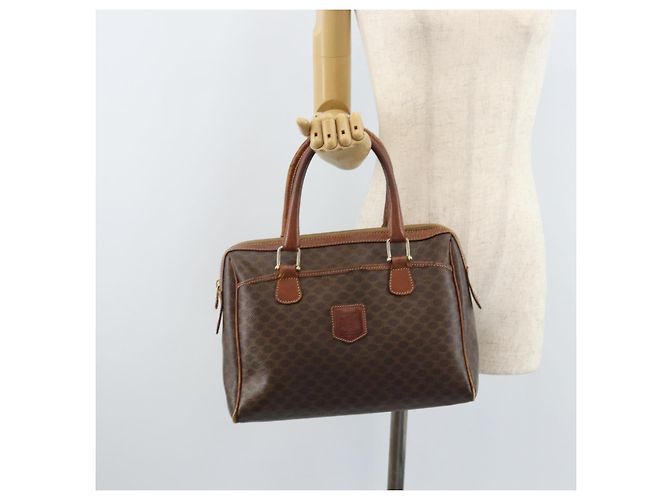 Céline Borsa a mano in tela Macadam CELINE in pelle PVC marrone oro Auth 174520 D'oro - vista 25