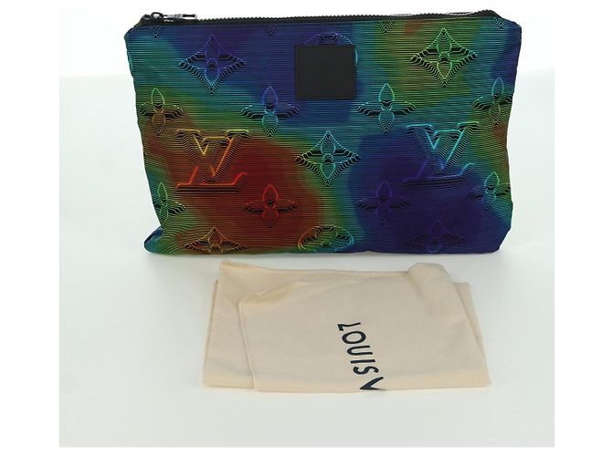 LOUIS VUITTON Pochette Bolsa Reversible Nylon Multicolor M68777 LV Auth LNZ761SAM Monograma - vista 12